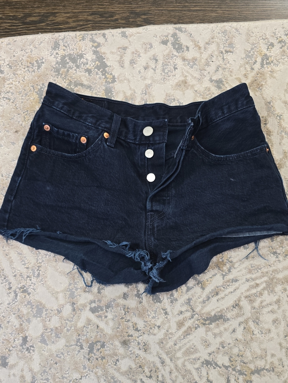 Levi's Dark Blue Raw-Hem Denim Short Shorts